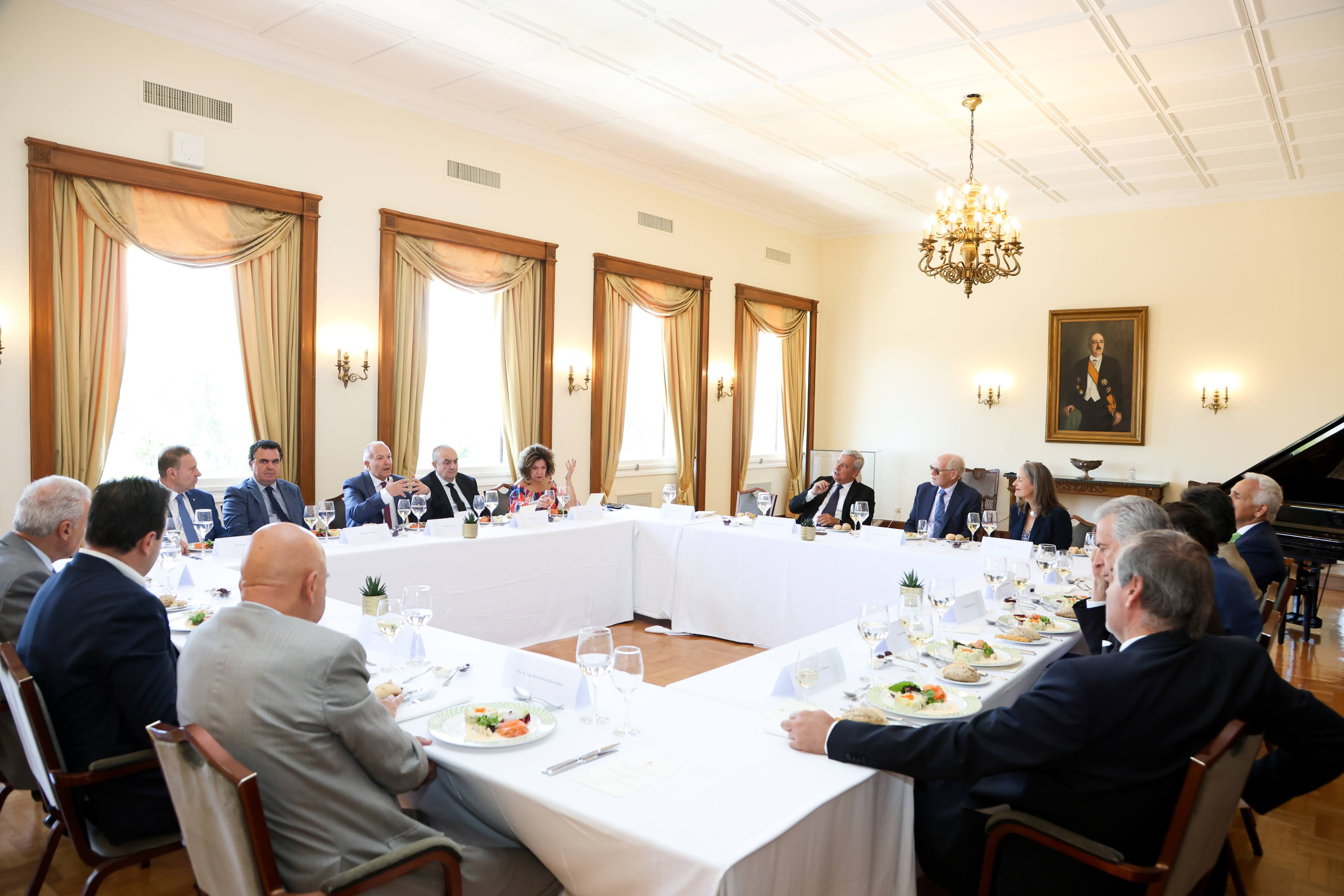 Ίδρυμα Ευγενίδου & IEEE: Νέα συνεργασία με φόντο τον εξηλεκτρισμό της Ναυτιλίας